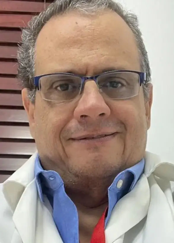 Dr. Máximo Abreu